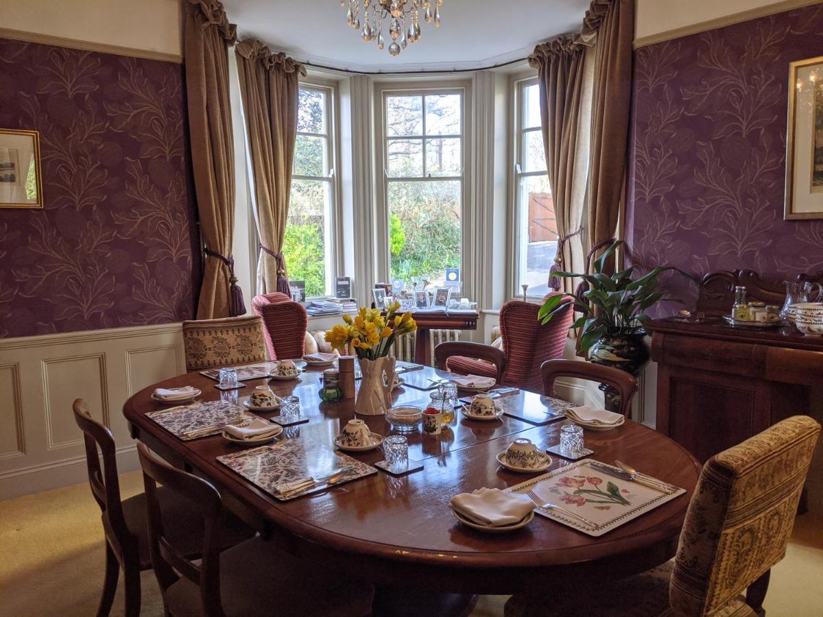 St Katharine'S House Bed & Breakfast Milford Haven Exterior foto