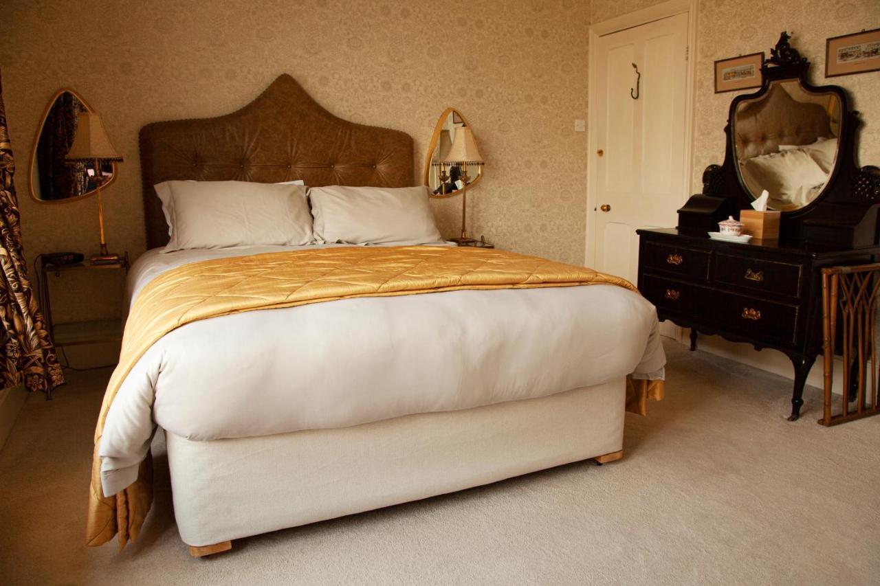 St Katharine'S House Bed & Breakfast Milford Haven Exterior foto