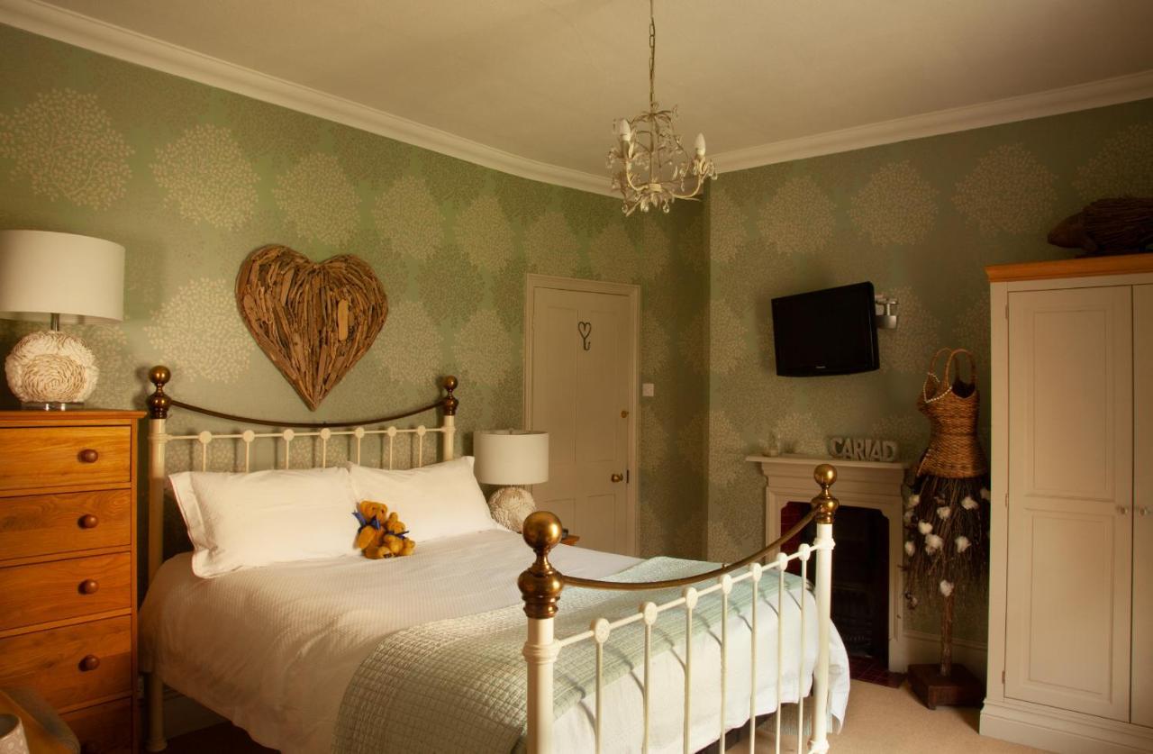 St Katharine'S House Bed & Breakfast Milford Haven Exterior foto