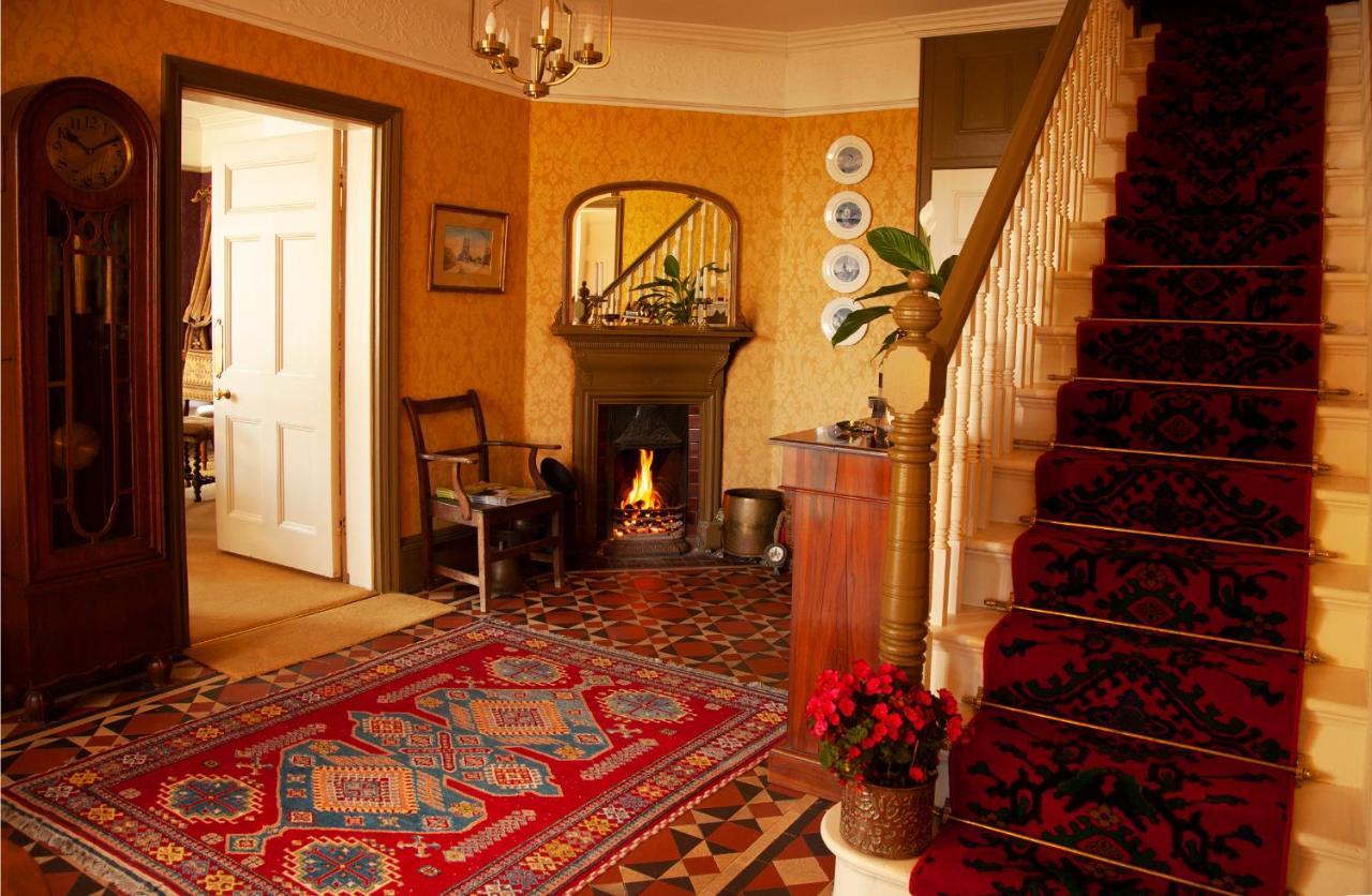 St Katharine'S House Bed & Breakfast Milford Haven Exterior foto